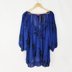 Women's Size 3 floral blouse